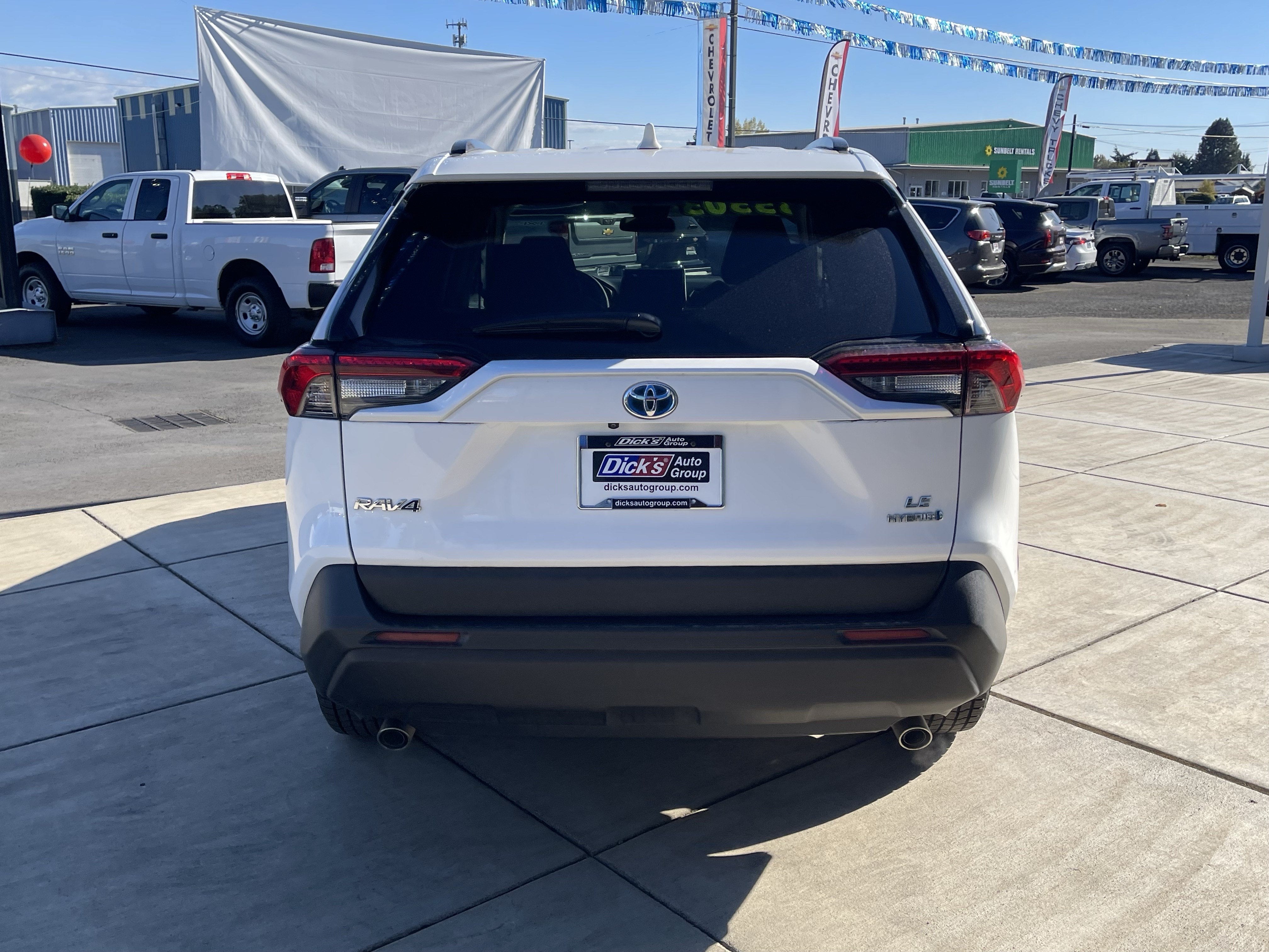 2024 Toyota RAV4 Hybrid LE