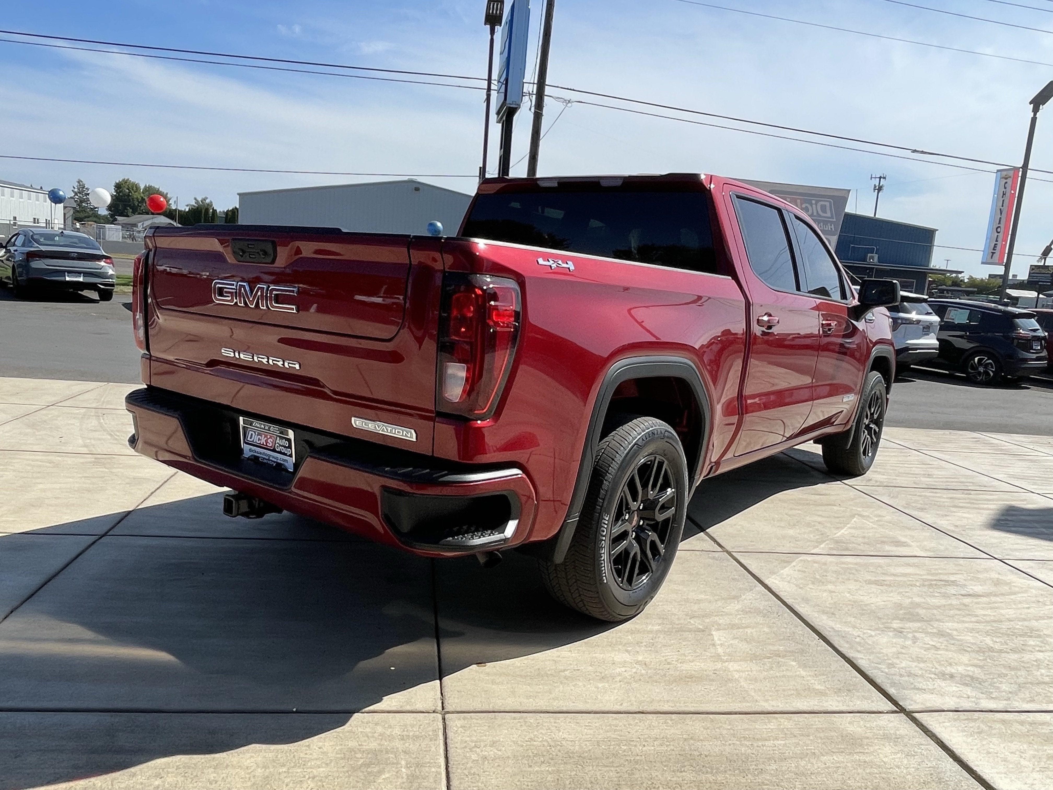 2024 GMC Sierra 1500 Elevation